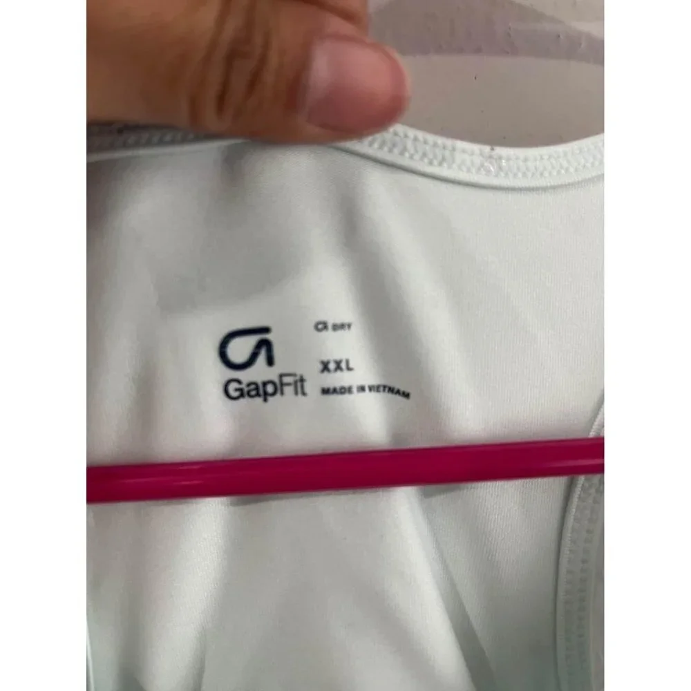 Gap fit Fast Dry Athletic Dress Size Kids XXL